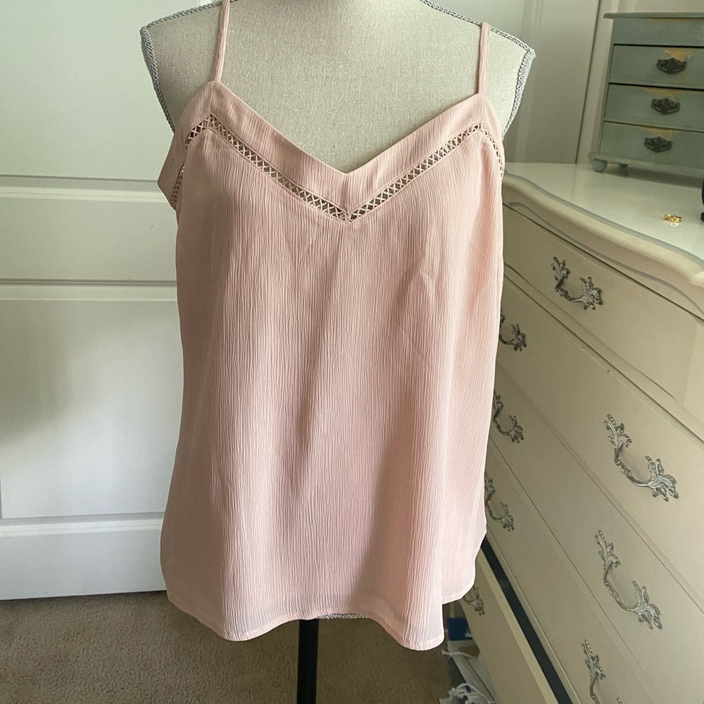 NWT Guess lite weight Cami